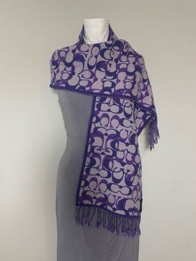 Coach Purple Signature C Logo Reversible Scarf Merino Wool Cashmere Blend